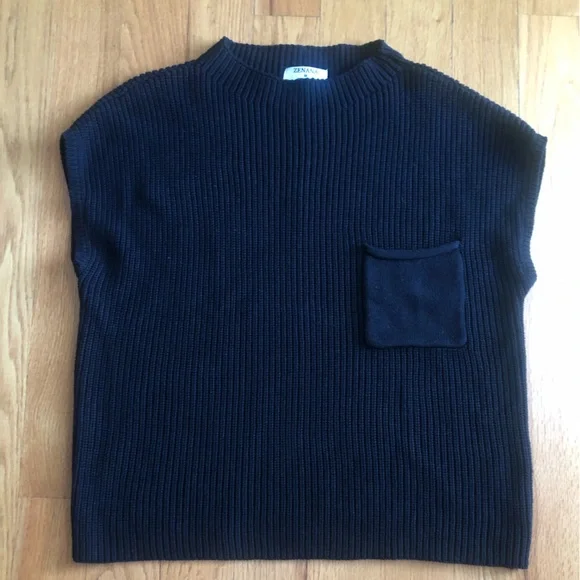 Senana black mock neck sweater - Picture 2 of 5